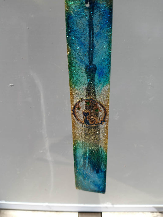 Resin bookmark with cat in the moon metal charm embedded